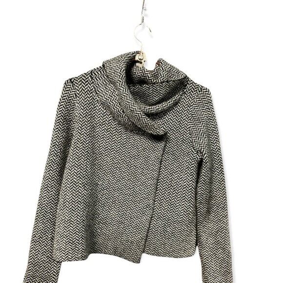 Ellen Tracy Sweaters - Ellen Tracy wool jacket cardigan